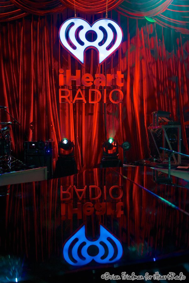iHeartRadio Logo